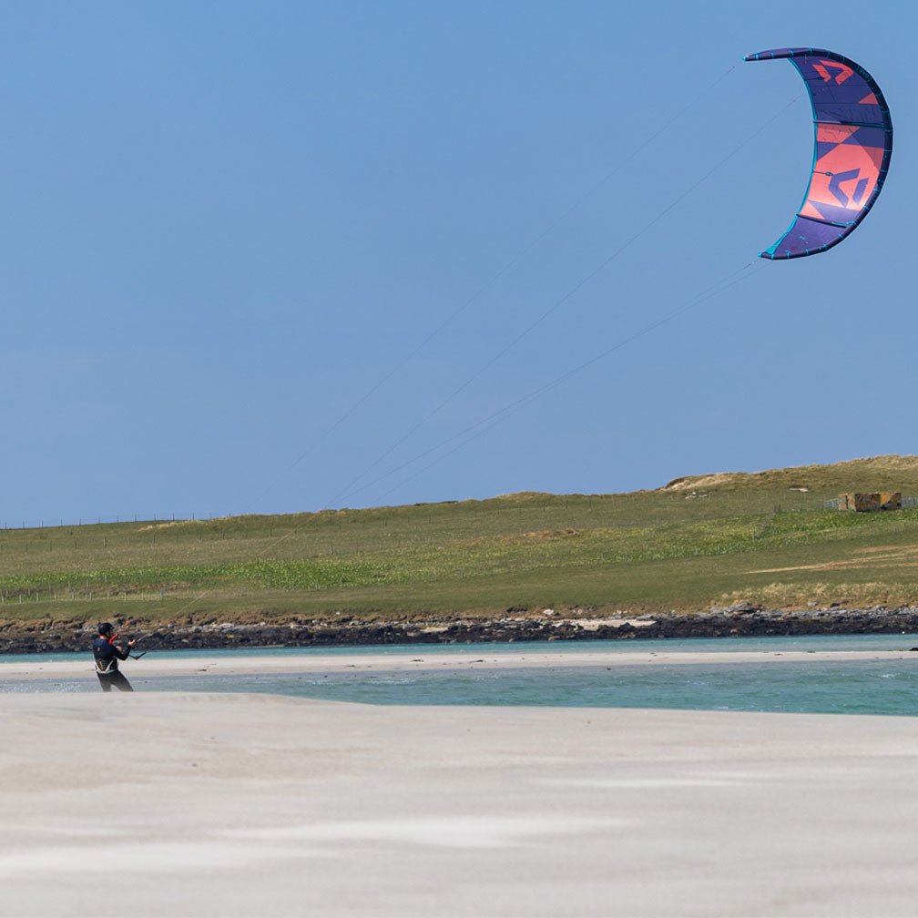 Duotone Evo & Gonzales Kitesurfing Package 2024/25 - Skymonster Watersports