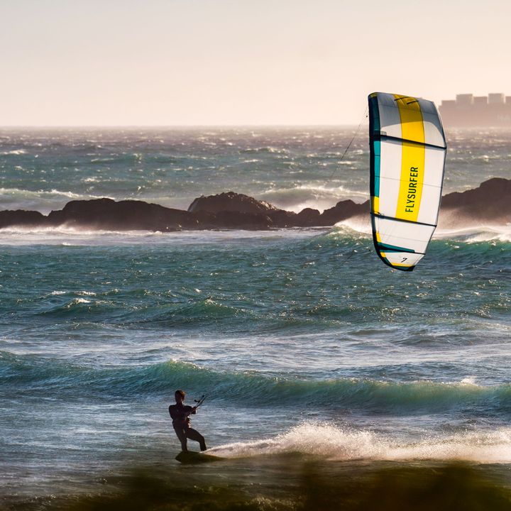 Flysurfer Era 2 Kitesurfing Kite - Skymonster Watersports