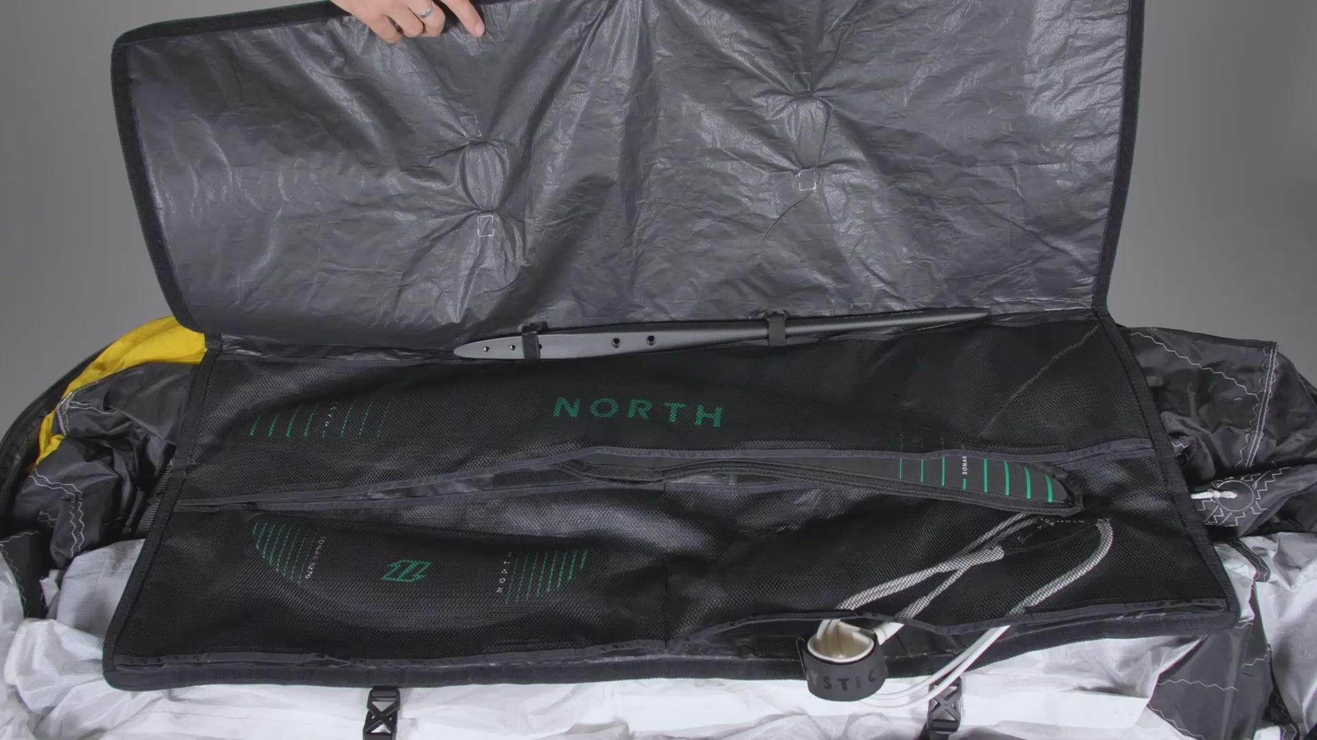 Mystic Saga Foil Travel Boardbag with Wheels 2025