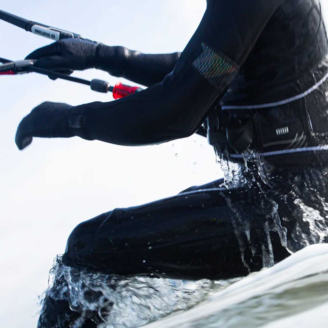 ION Lobster Mitten 4/3 Wetsuit Gloves - Skymonster Watersports