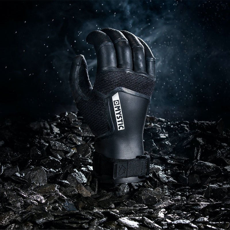 Mystic Supreme 5mm Gloves - Pre Curved Claws - Skymonster Watersports