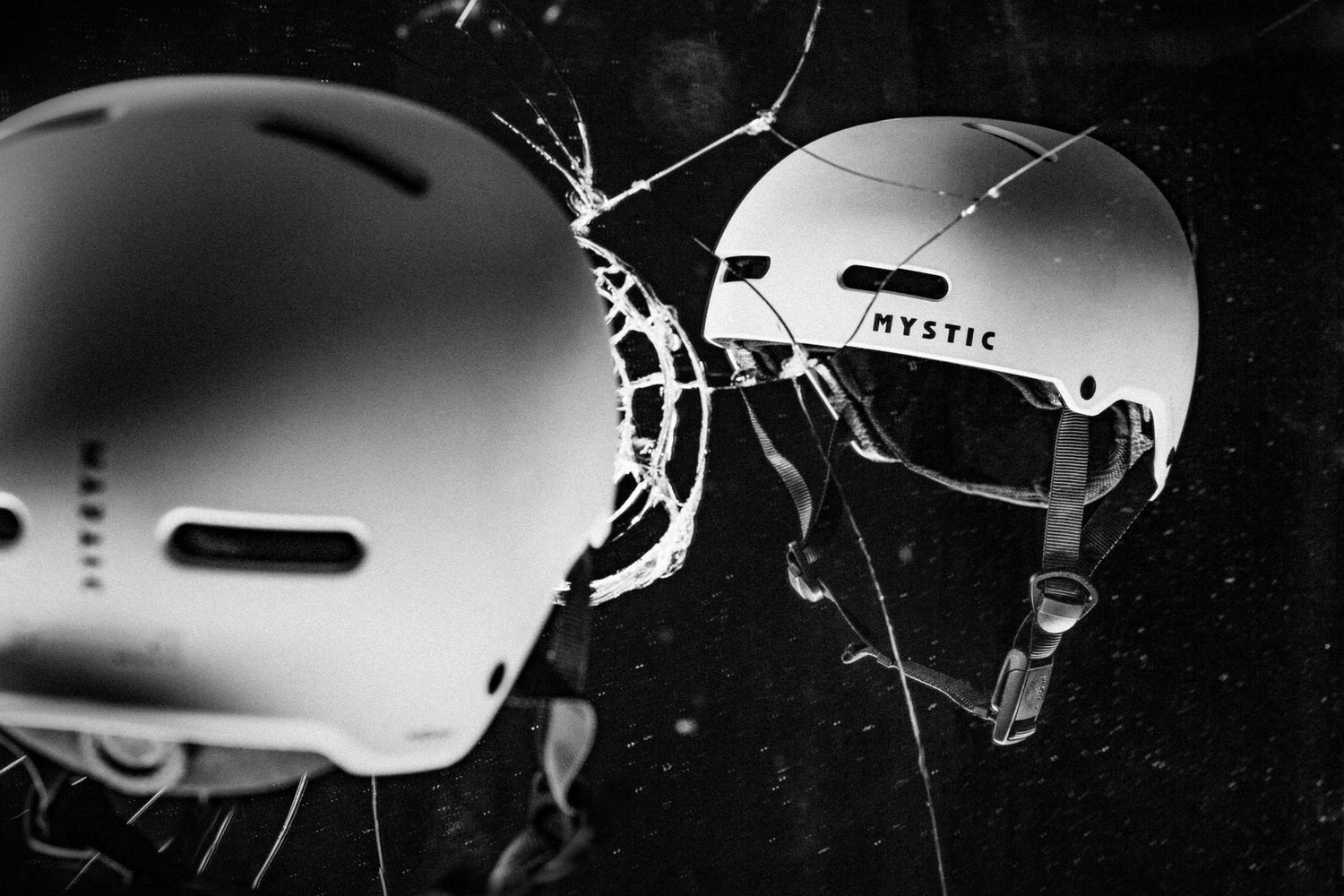 Mystic Vandal Pro Helmet - 2023 - Skymonster Watersports