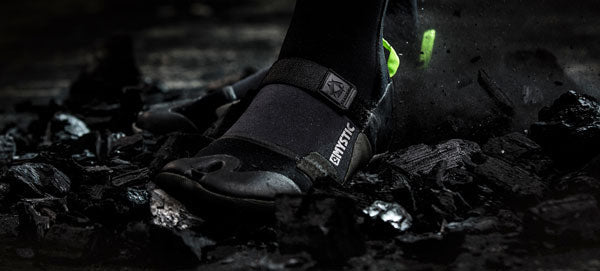 Wetsuit Gloves, Hoods, Boots - Skymonster Watersports