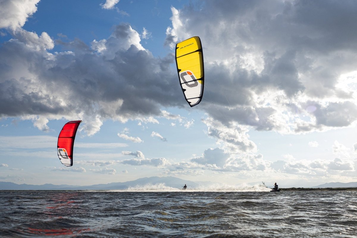 Ozone Edge V12 - Skymonster Watersports